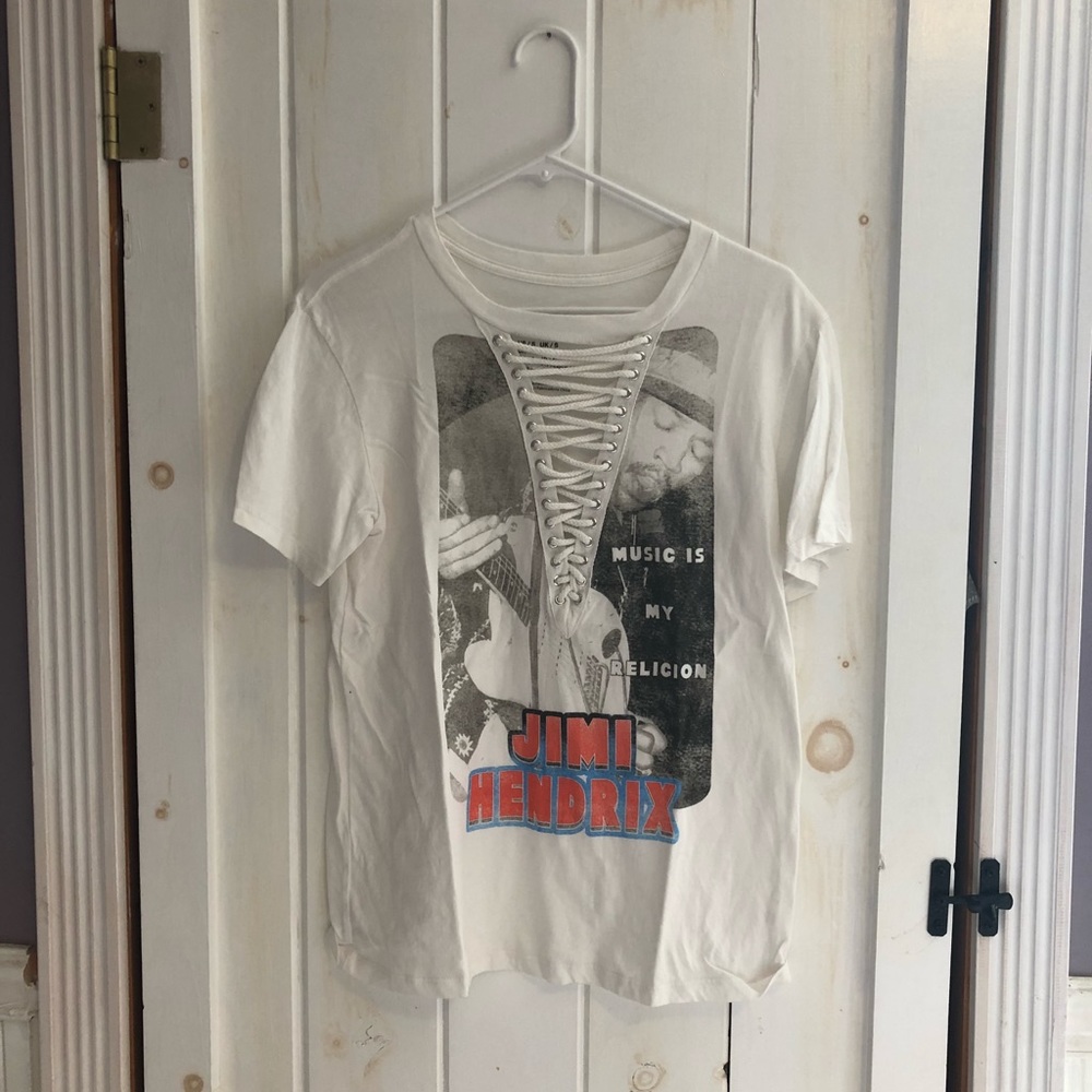 Forever21 graphic T-shirt size S